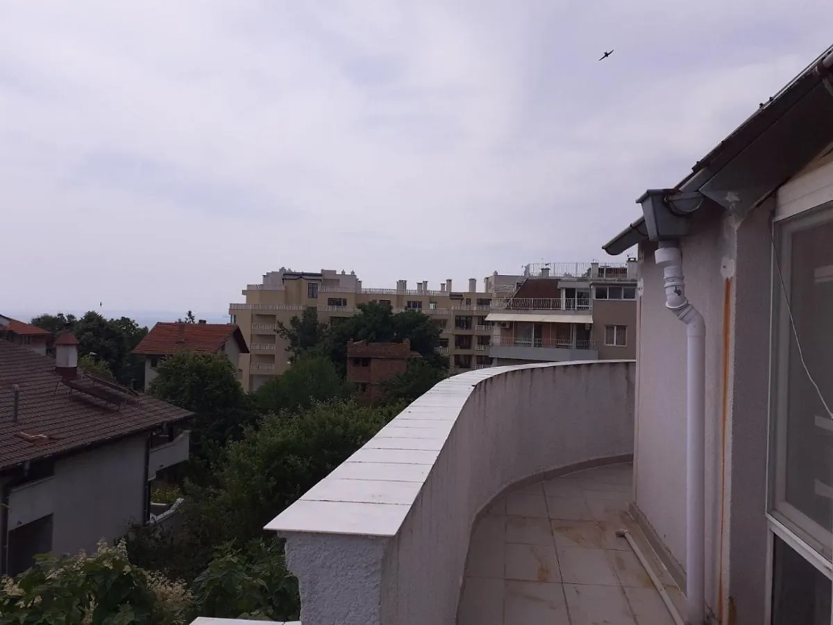 Art Apartment - Valentina Burgas City 0*,  Bulgarien