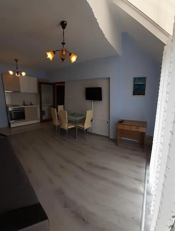 Art Apartment - Valentina Burgas City