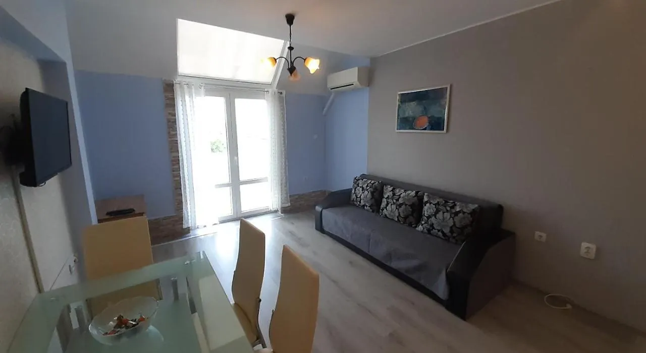 Art Apartment - Valentina Burgas City